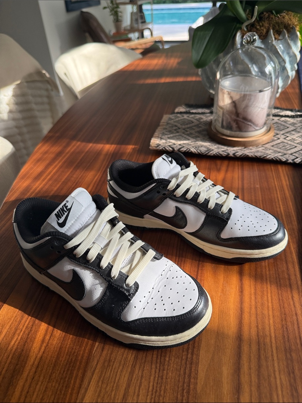 Nike Low-Top Sneakers - Black and White. Panda
